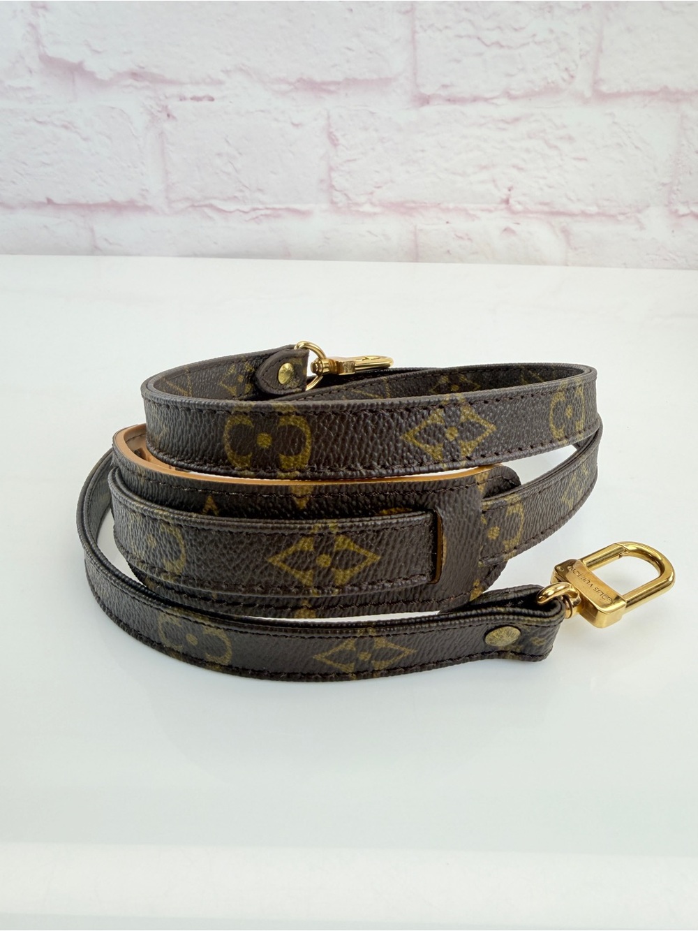 Authentic Louis Vuitton Monogram Shoulder Strap 46”